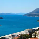 Amore Sea View
